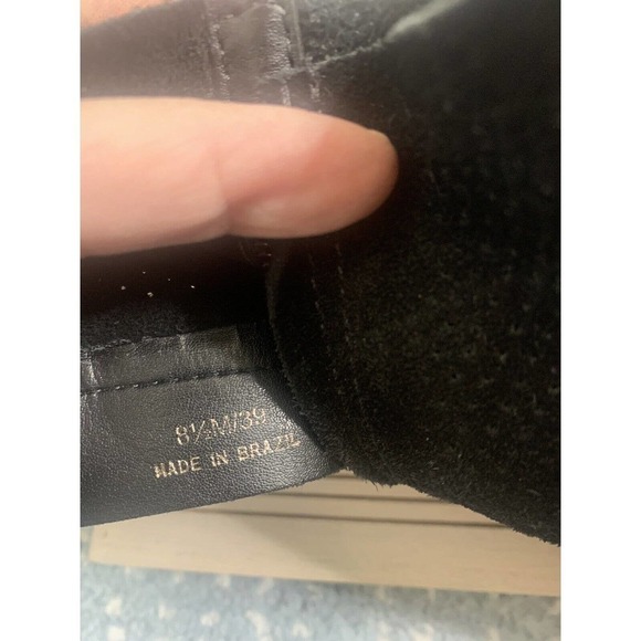 Vince Camuto Size 8.5 Black Perforated Suede Booties Block Heel - Picture 6 of 6